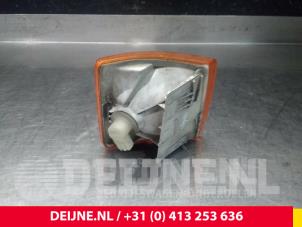 Volkswagen Transporter Richtingaanwijzer links O34180 foto 2