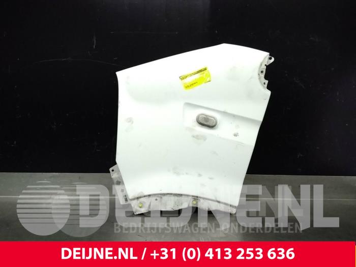 Renault Master Scherm links-voor O34671