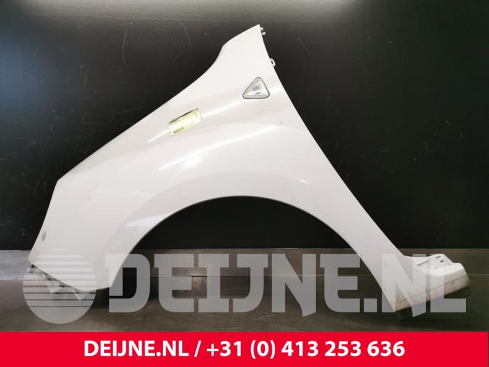 Renault Kangoo Front wing, left O34682
