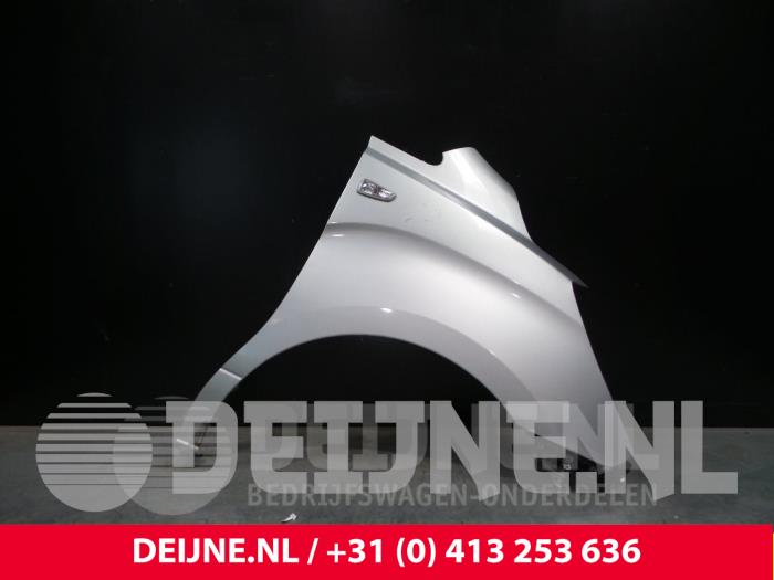 Hyundai H300 Kotflügel rechts vorne O34852