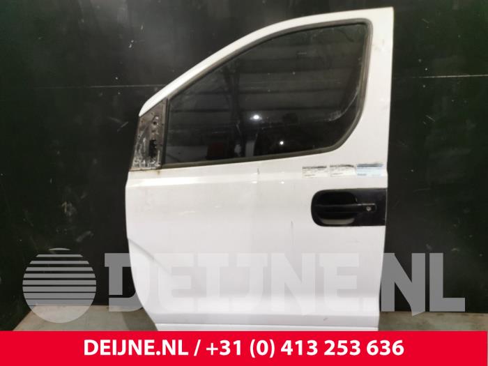 Hyundai H300 Tür 2-türig links O35384