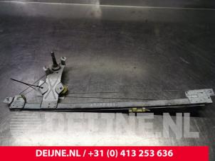 Nissan Primastar Window mechanism 2-door, front left O36869 photo 2