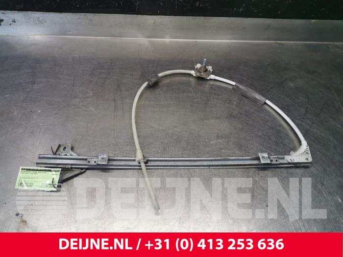 Iveco Daily Fenstermechanik 2-türig rechts vorne O37426