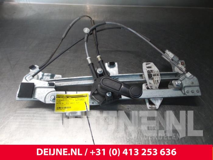 Citroen Berlingo Fenstermechanik 2-türig rechts vorne O37433