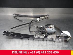 Mercedes S-Klasse Window mechanism 4-door, front right O37597 photo 2
