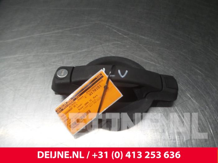 Fiat Doblo Türgriff 2-türig links O37715