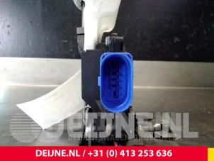 Volkswagen Caddy Türschlossmechanik 2-türig links O38038 foto 3