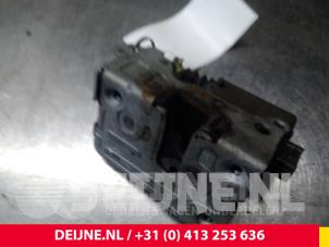 Iveco Daily Türschlossmechanik 2-türig links O38165 foto 3