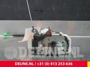 Gebruikte Deurslot Mechaniek 2Deurs links Citroen Nemo (AA) 1.4 HDi 70 Prijs € 24,20 Inclusief btw aangeboden door van Deijne Onderdelen Uden B.V.