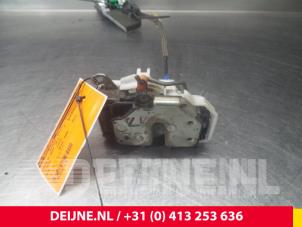 Citroen Nemo Türschlossmechanik 2-türig links O38195 foto 2