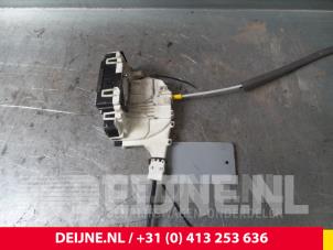 Mercedes Sprinter Deurslot Mechaniek 2Deurs rechts O38446 foto 3