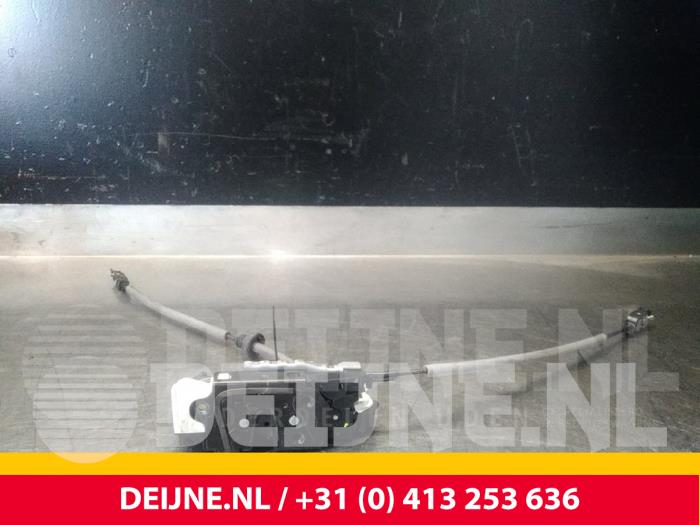 Volkswagen Caddy Deurslot Mechaniek 2Deurs rechts O38527