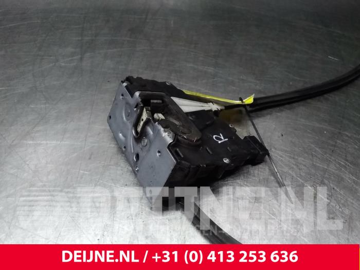 Fiat Ducato Türschlossmechanik 2-türig rechts O38611