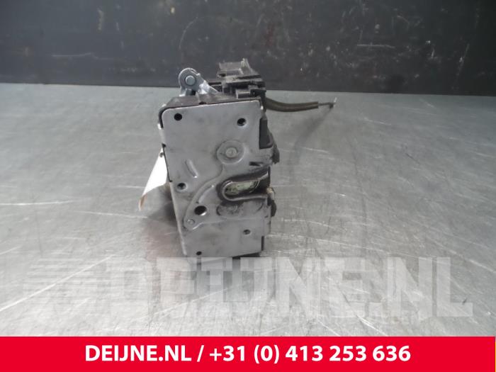 Fiat Ducato Türschlossmechanik 2-türig rechts O38615