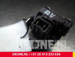 Iveco New Daily Deurslot Mechaniek 2Deurs rechts O38673 foto 3