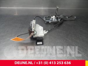 Citroen Berlingo Door lock mechanism 2-door, right O38695 photo 2