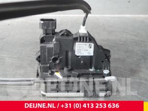 Citroen Jumper Türschlossmechanik 2-türig rechts O38722 foto 3
