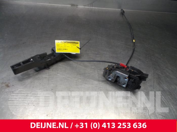 Renault Kangoo Türschlossmechanik 2-türig rechts O38818