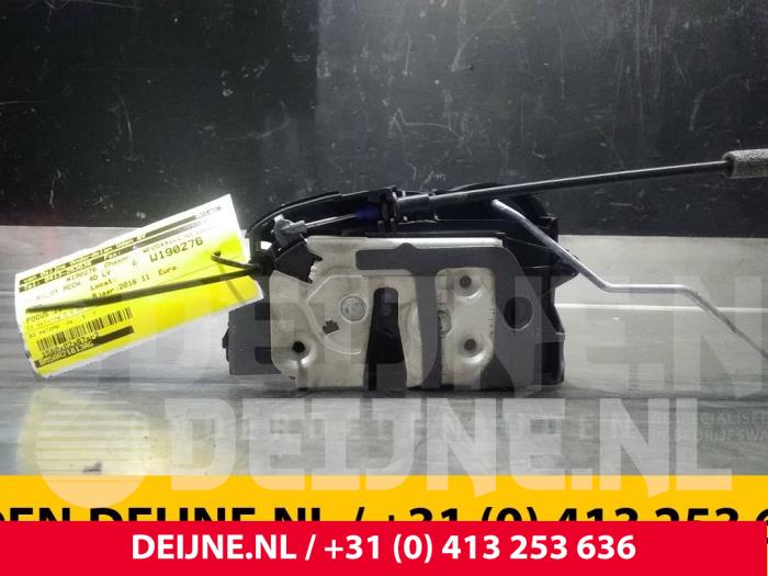Ford Focus Deurslot Mechaniek 4Deurs links-voor O38891