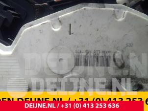 Volkswagen Polo Türschlossmechanik 4-türig rechts vorne O39215 foto 3