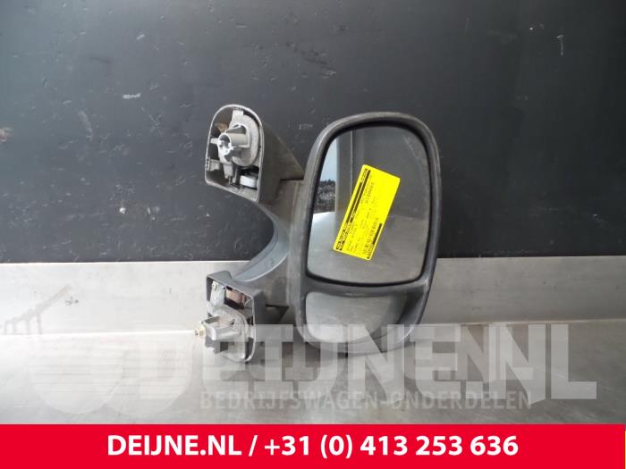 Opel Vivaro Buitenspiegel rechts O40111