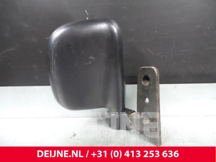 Hyundai H200 Wing mirror, right O40310