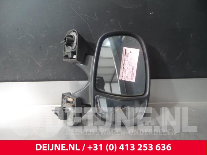 Nissan Primastar Wing mirror, right O40338