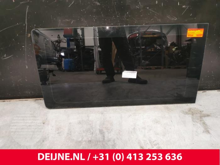 Volkswagen Transporter Extra Ruit 2Deurs links-achter O40897