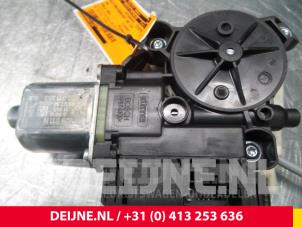 Volkswagen Polo Rear door window mechanism 4-door, left O41133 photo 2