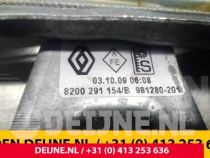 Renault Clio Ruitmechaniek 4Deurs links-achter O41183 foto 3