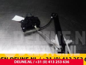 Volkswagen Polo Ruitmechaniek 4Deurs rechts-achter O41266 foto 2