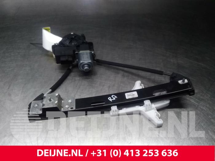 Volkswagen Polo Rear door window mechanism 4-door, right O41269