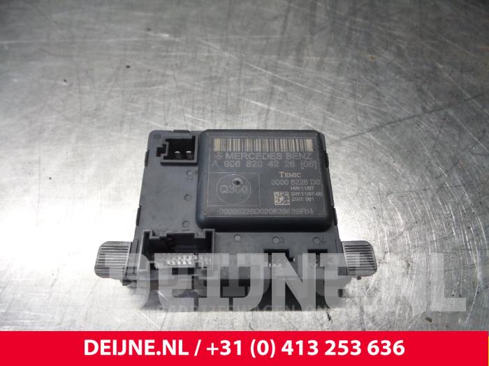 Volkswagen Crafter Zentralverriegelung Modul O41520