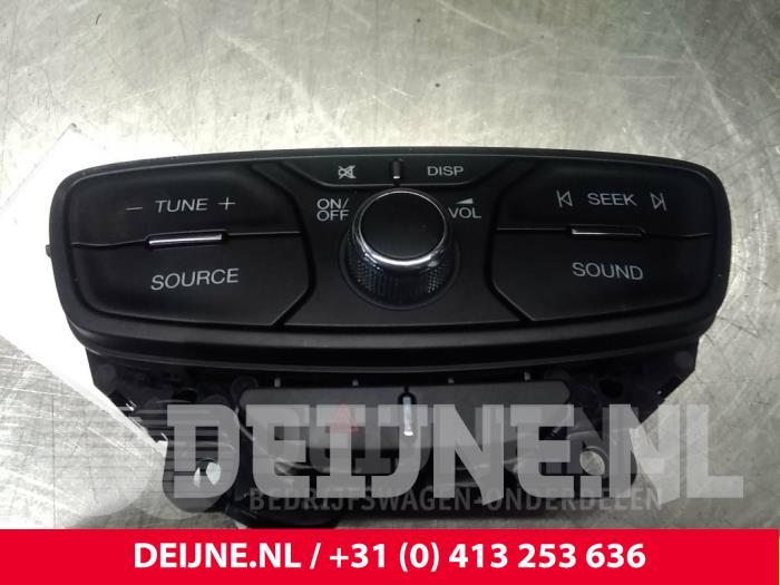 Ford Transit Regeleinheit Multi Media O43240