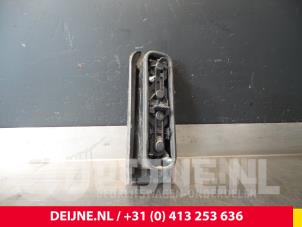 Opel Combo Achterlicht links O44104 foto 2