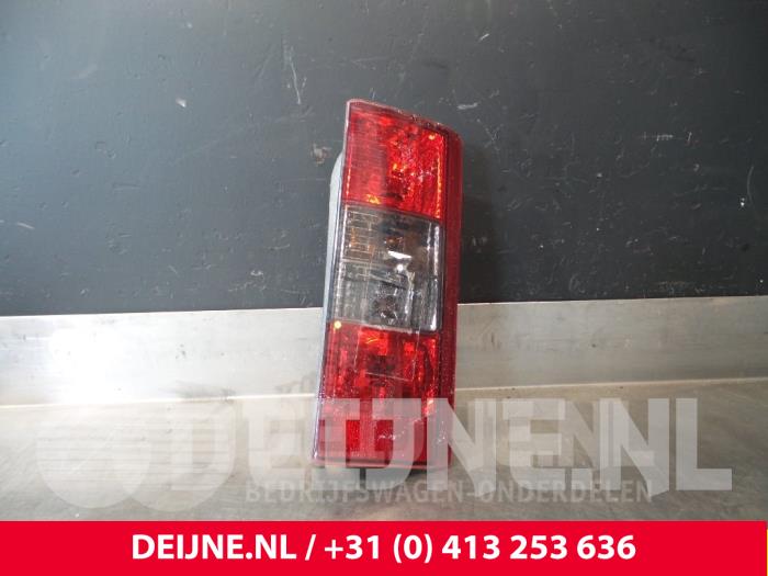 Opel Combo Taillight, right O44590