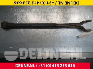 Gebruikte Draagarm onder links-achter Opel Combo 1.3 CDTI 16V ecoFlex Prijs op aanvraag aangeboden door van Deijne Onderdelen Uden B.V.