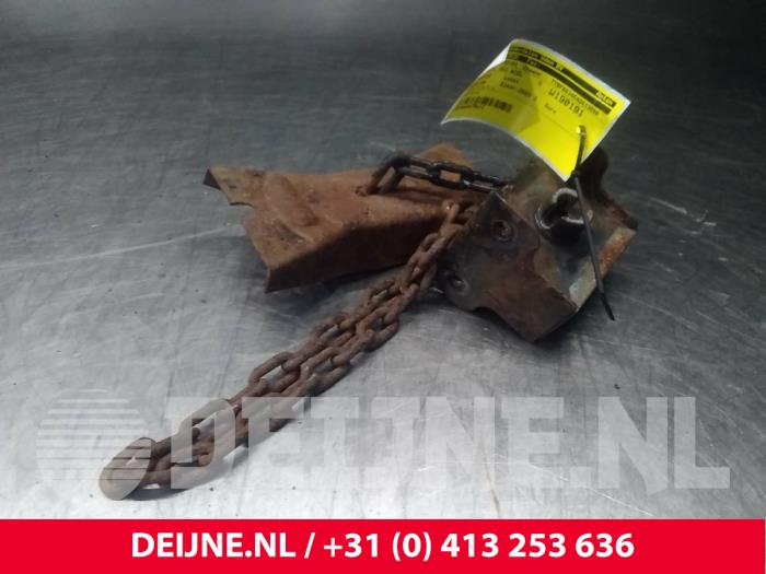 Mitsubishi Canter Ophangmechaniek reservewiel O45555
