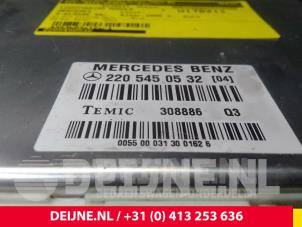 Mercedes S-Klasse Luftfederung Modul O45984 foto 4