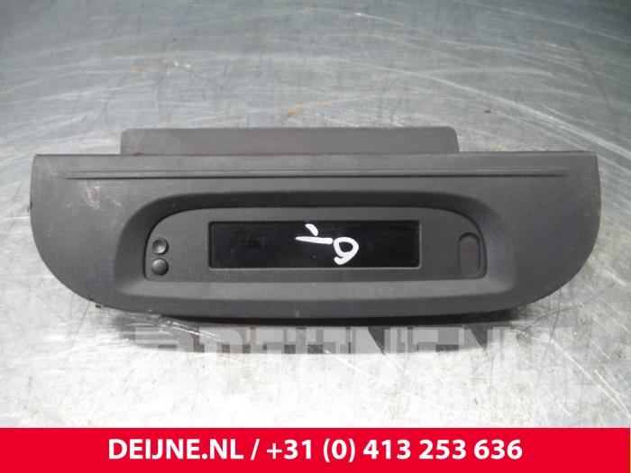 Renault Kangoo Clock O46050