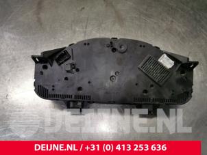 Mercedes Sprinter Kilometerteller KM O46122 foto 3