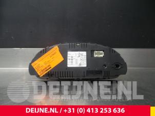 Mercedes Sprinter Odometer KM O46163 photo 2