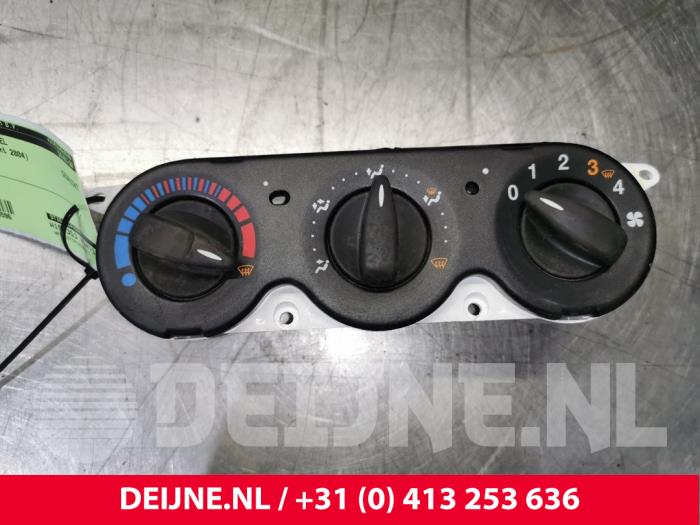 Ford Transit Connect Heizung Bedienpaneel O46596