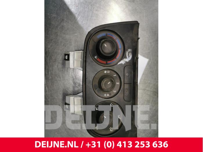 Opel Combo Kachel Bedieningspaneel O46737