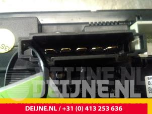 Volkswagen Caddy Heizung Bedienpaneel O46793 foto 3