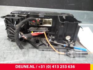 Volkswagen Caddy Heater control panel O46839 photo 2