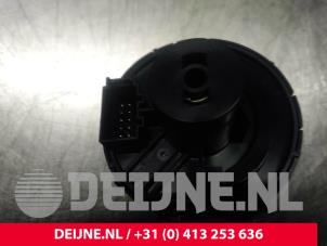 Volkswagen Polo Light switch O47309 photo 2