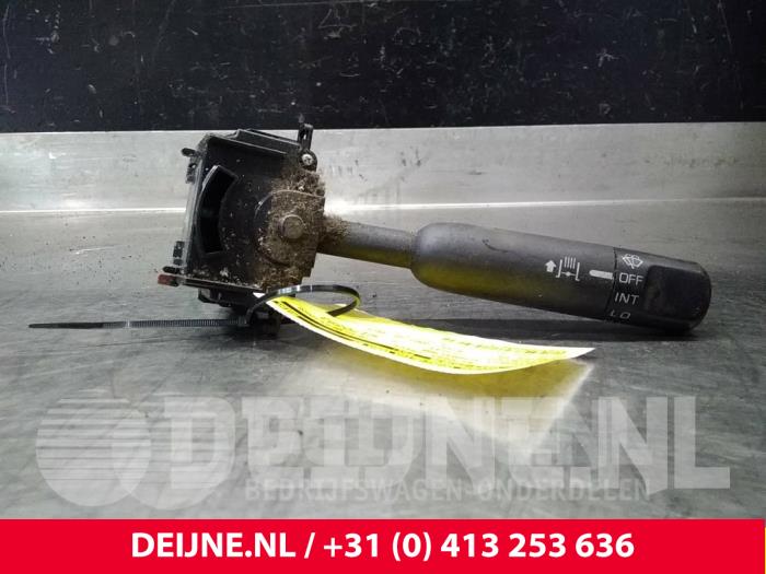 Mitsubishi Canter Scheibenwischer Schalter O48136