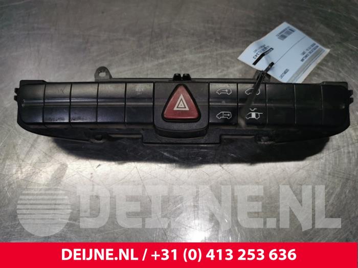 Mercedes Vito Panic lighting switch O48153