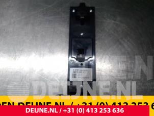 Ford Focus Electric window switch O48425 photo 2